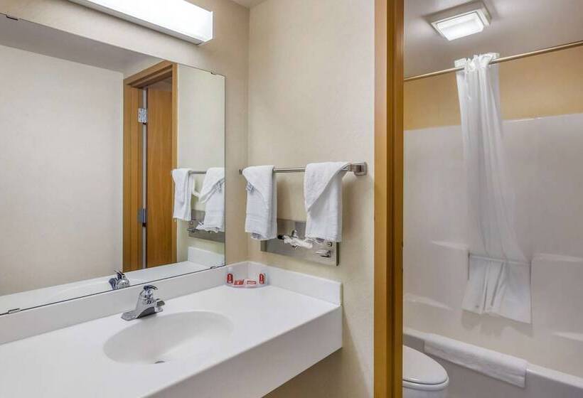 장애인을 위한 스위트, Econo Lodge Inn & Suites