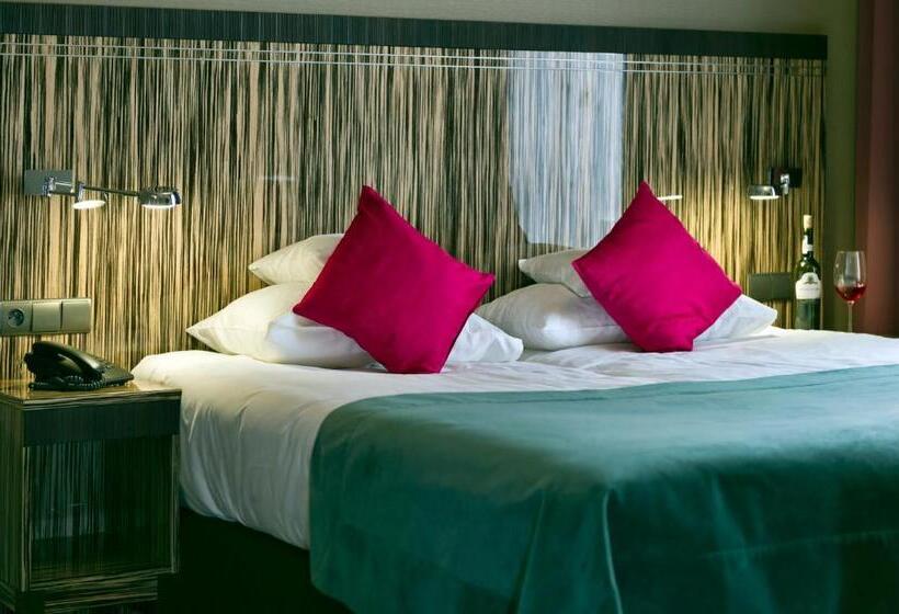 דירת חדר, Fado Spa & Restaurant