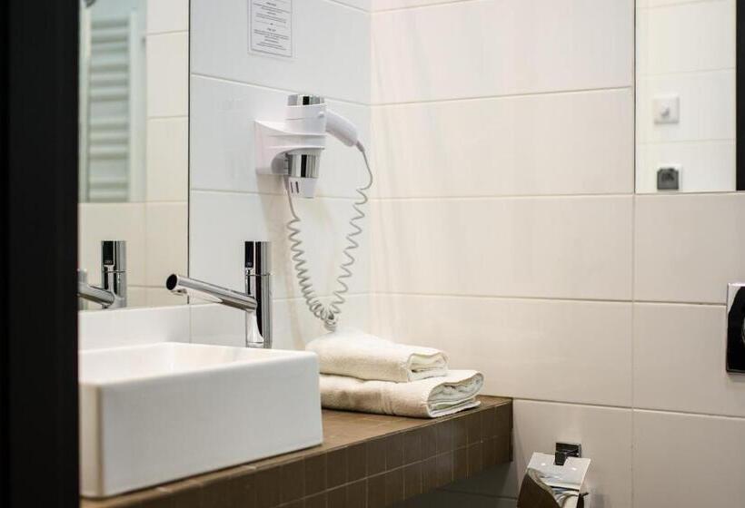 חדר סטנדרט יחיד, Fado Spa & Restaurant