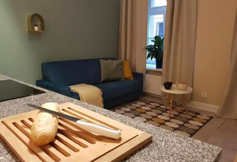 スーペリアスタジオ, Fado Spa & Restaurant
