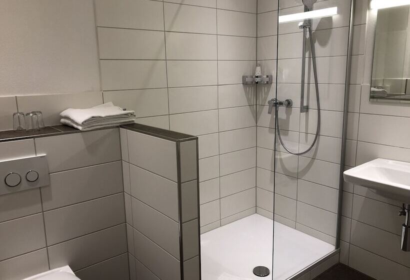 スタンダードルーム, Gasthof Flotzinger Brau