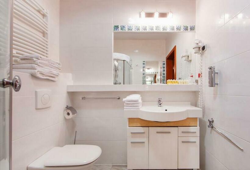 클래식 룸, Masuria