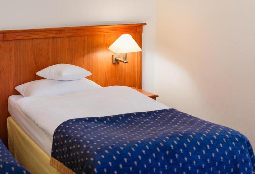 클래식 룸, Masuria