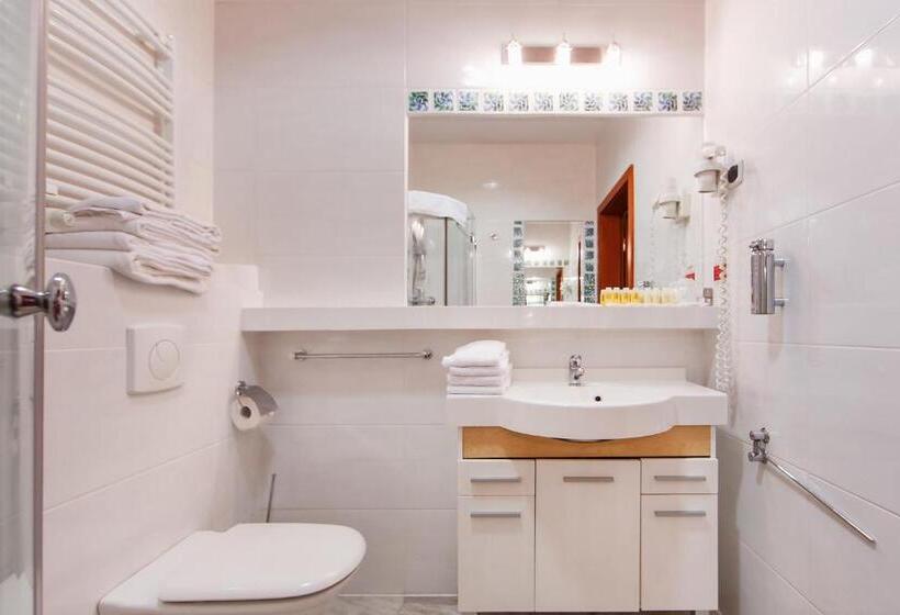 침실 1개 디럭스 아파트, Masuria