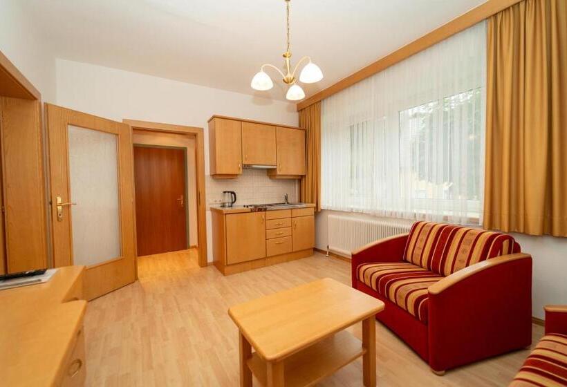 침실 1개 아파트, Das Stadler Metzgerwirt