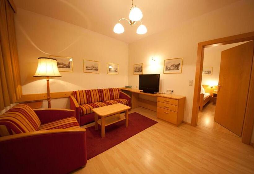 침실 1개 아파트, Das Stadler Metzgerwirt