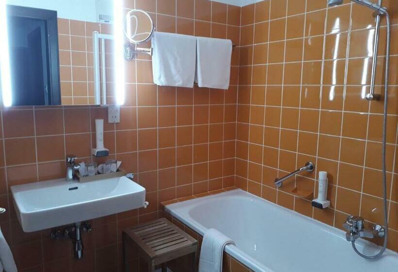 جناح مزوَّد بشرفة, Naturidyll Hotel Hammerschmiede