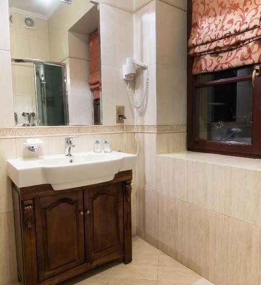 اتاق استاندارد, Pałac Bursztynowy