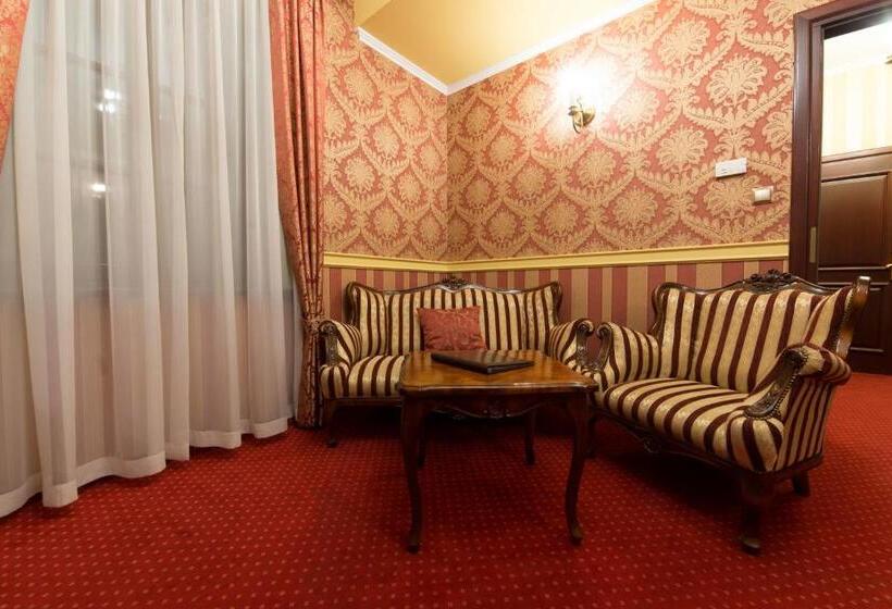 آپارتمان 1 خوابه, Pałac Bursztynowy