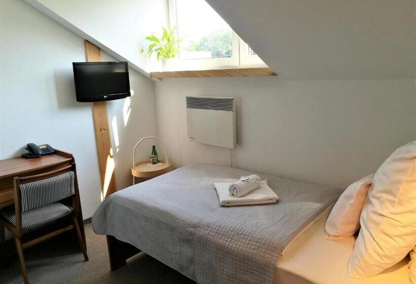 スタンダードシングルルーム, Protea Bolesławiec