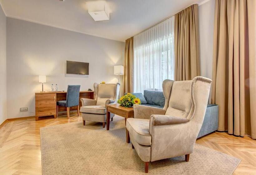 스위트, Przy Oślej Bramie Zamek Książ