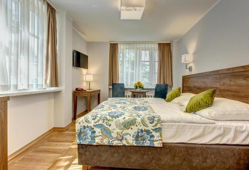 스탠다드 룸, Przy Oślej Bramie Zamek Książ