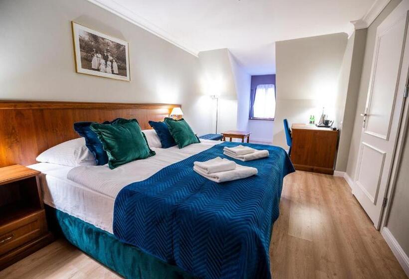 수피리어 룸, Przy Oślej Bramie Zamek Książ