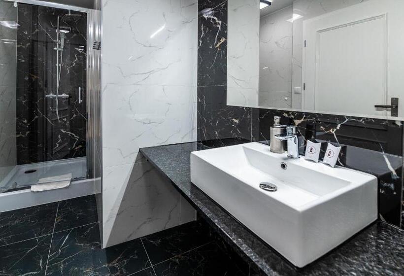 수피리어 룸, Przy Oślej Bramie Zamek Książ