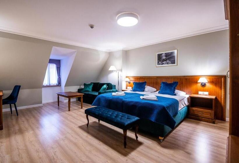 수피리어 룸, Przy Oślej Bramie Zamek Książ