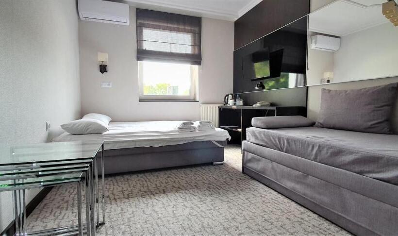 غرفة كومفورت, Senator Konferencje & Spa