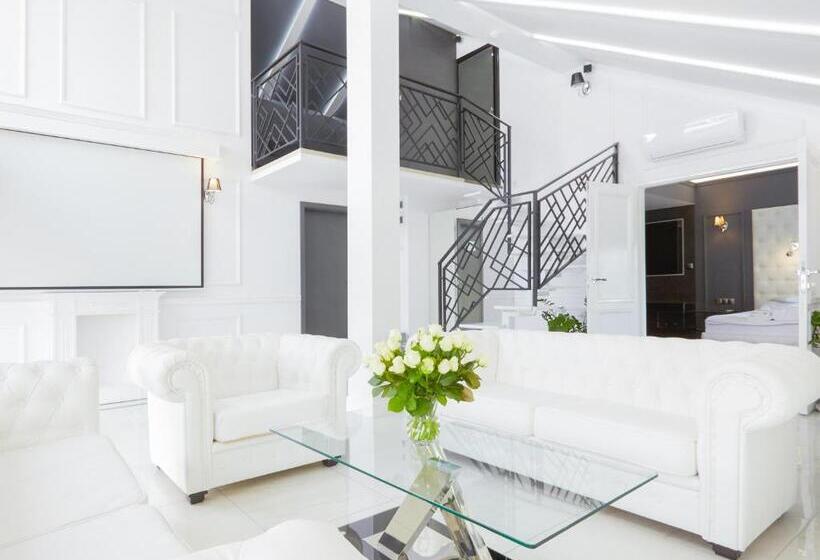 جناح رئاسى, Senator Konferencje & Spa