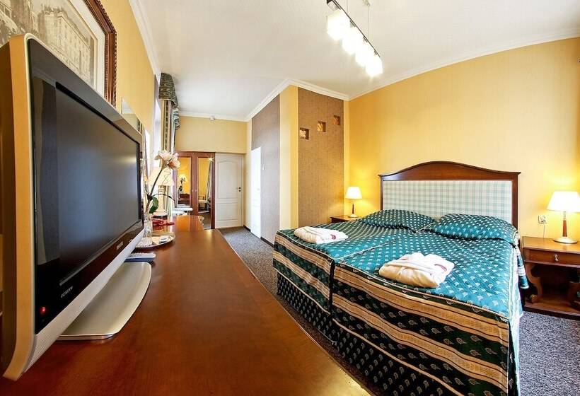 غرفة كومفورت, Senator Konferencje & Spa