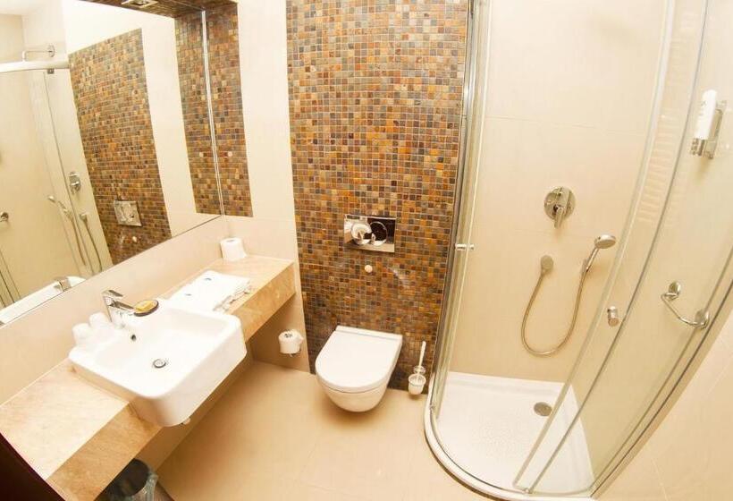 Номер Комфорт, &spa Stary Dziwnów Basen Swimming Pool