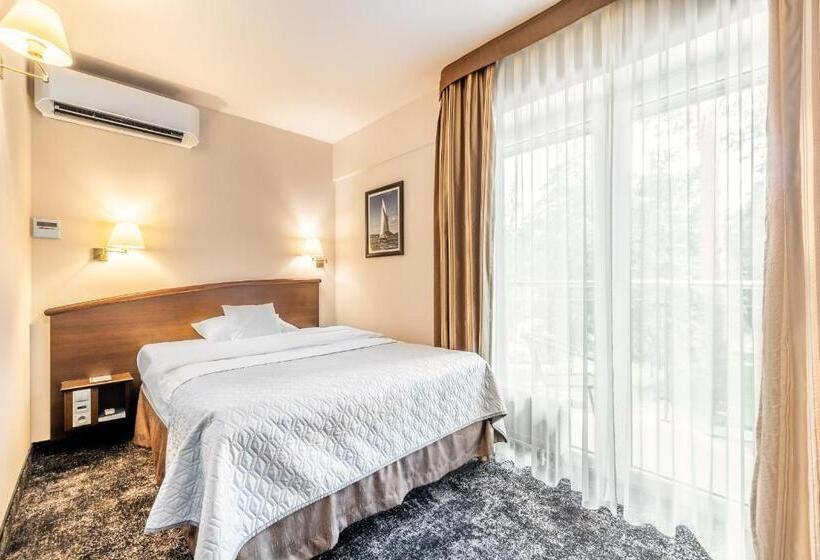 标准单人间, Warszawa Spa & Resort