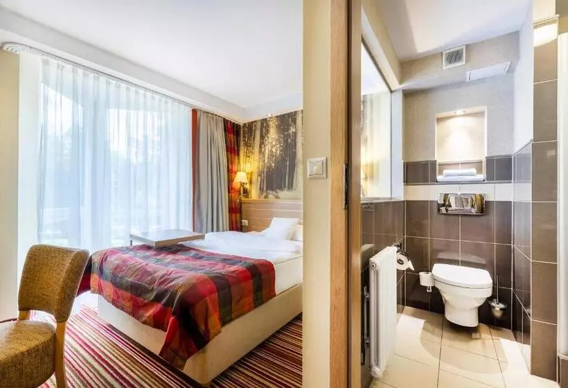 スタンダードシングルルーム, Warszawa Spa & Resort