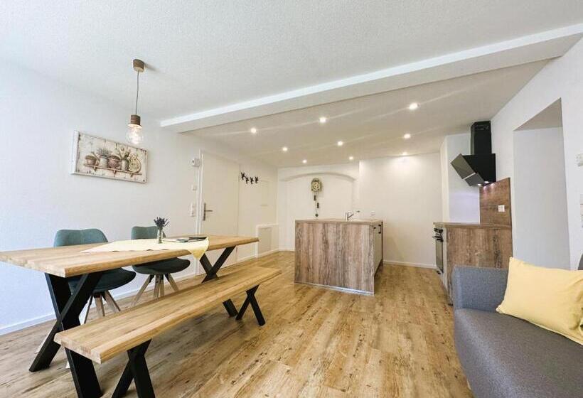 침실 1개 발코니 아파트, Wildkräuter Gasthof Linde