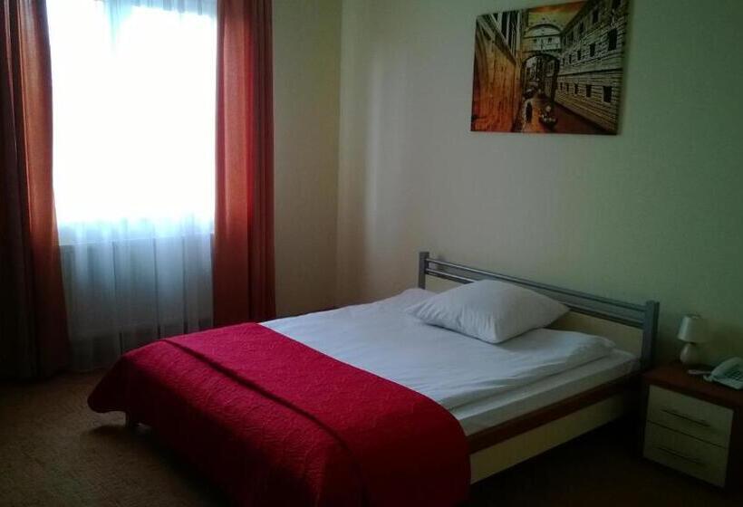 スタンダードシングルルーム, Yuca