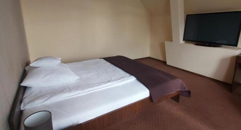 シングルデラックスルーム, Yuca