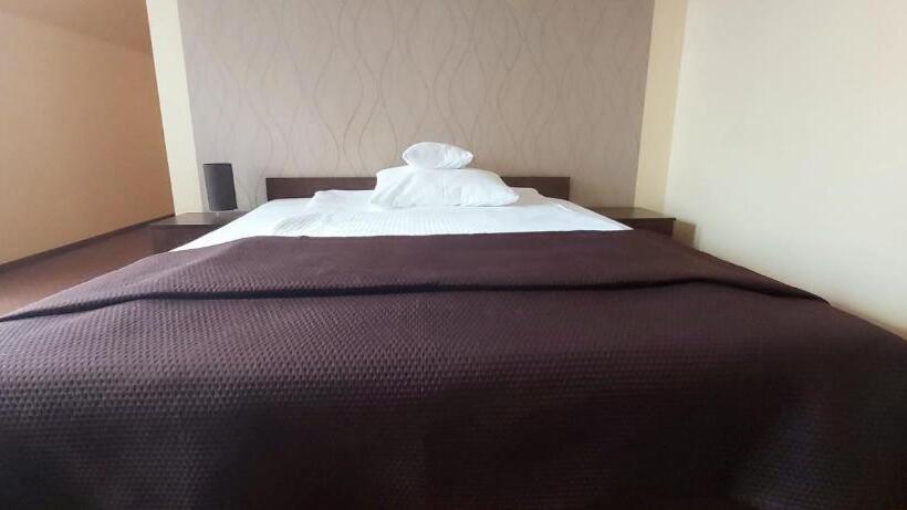 シングルデラックスルーム, Yuca