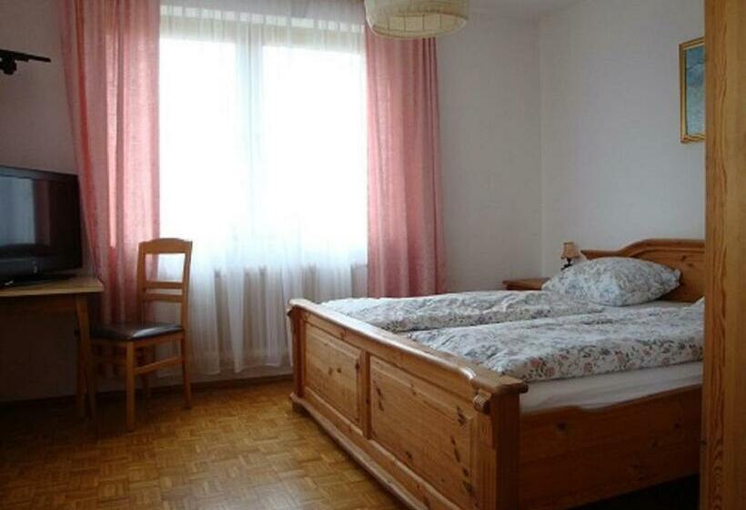 家庭间, Landgasthof Waldesruh