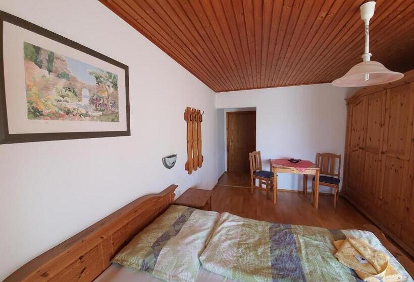 家庭间, Landgasthof Waldesruh