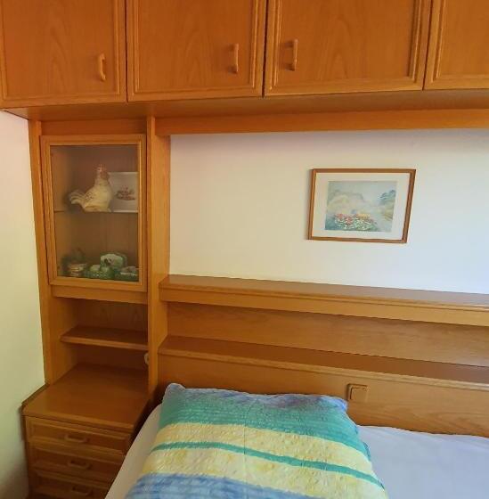 חדר משפחתי, Landgasthof Waldesruh