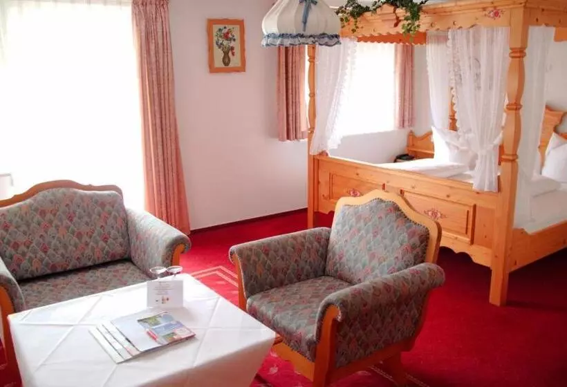 デラックスルーム, Land Gut Hotel Höhengasthof Adler