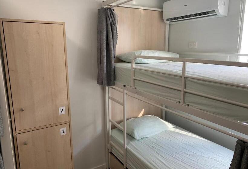 ルームシェアのワンベッド, Mumma S Hostel Surfers Paradise