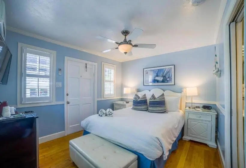 １ベッドルームハウス, Duval Inn   Key West