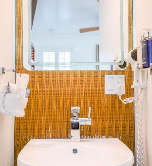 기본룸, Duval Inn   Key West