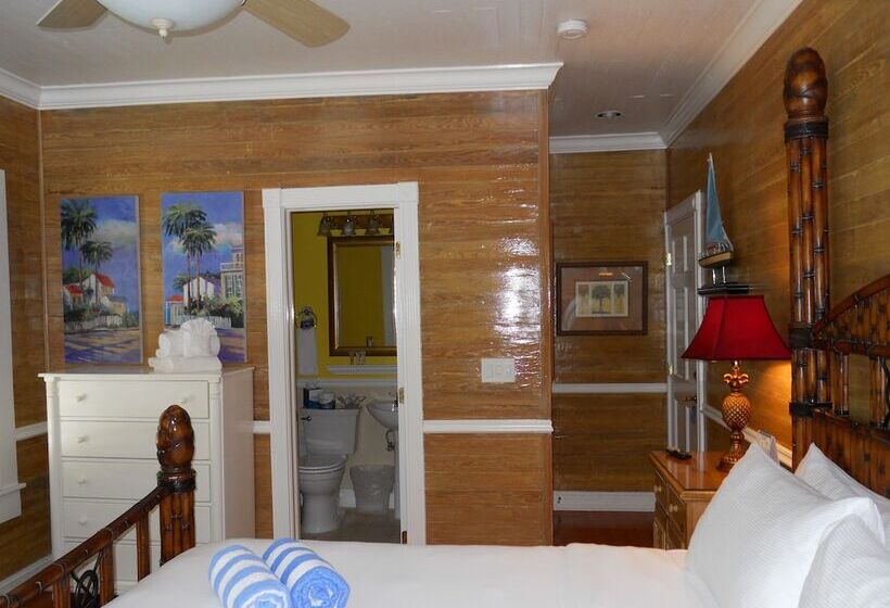 חדר דחוקס עם מיטת קינג, Duval Inn   Key West