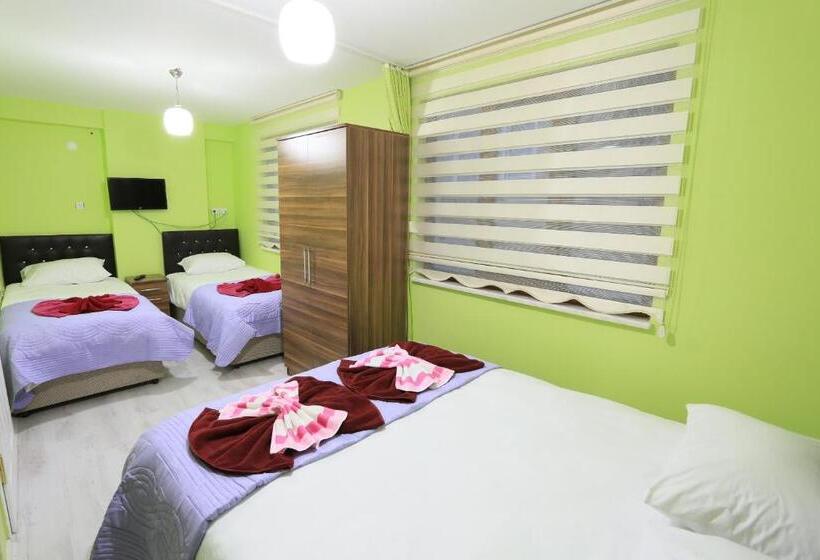 חדר סטנדרט לארבעה, Yildiz Pansiyon