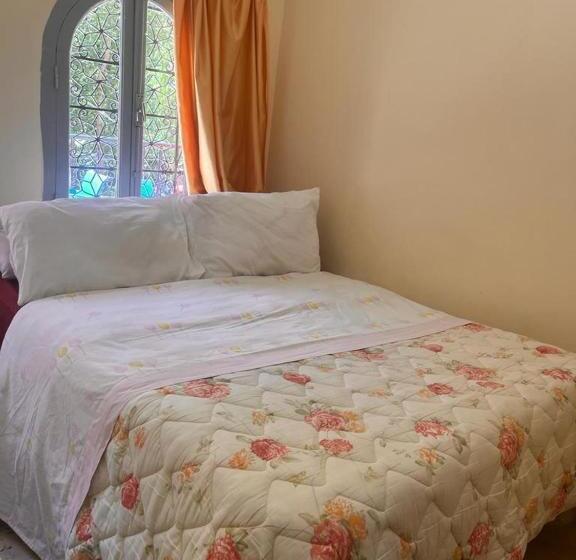 اتاق استاندارد با تخت بزرگ, Hôtel Restaurant Asgaour