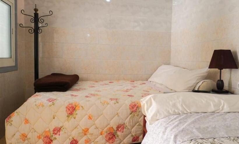 اتاق لوکس, Hôtel Restaurant Asgaour