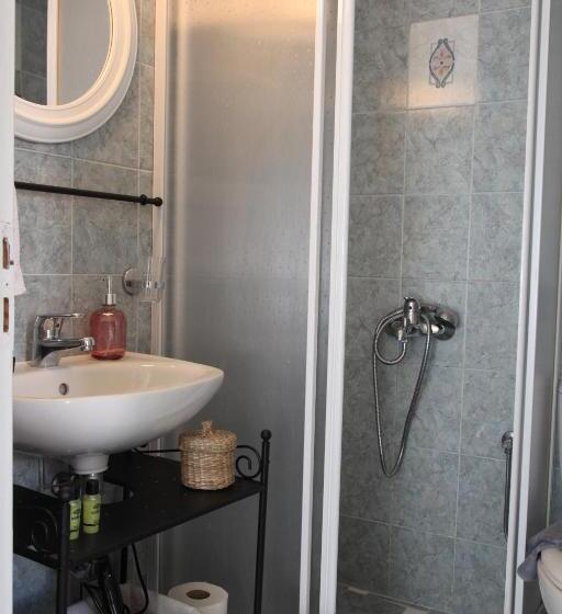 Номер Стандарт с Балконом, Fiera Guesthouse