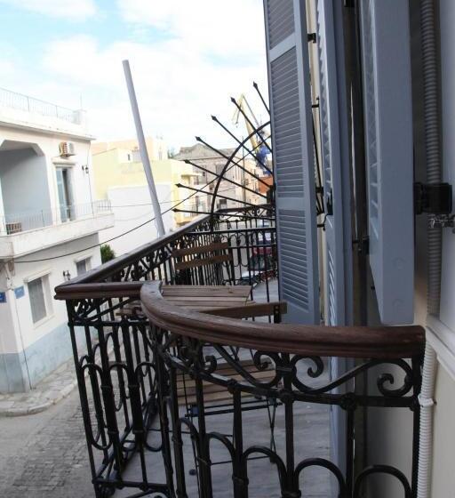 اتاق استاندارد با بالکن, Fiera Guesthouse