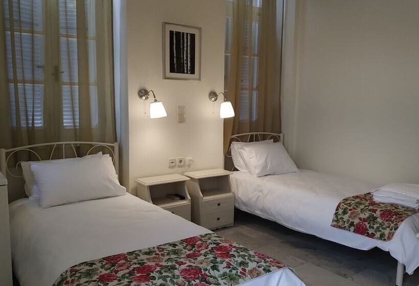 اتاق استاندارد با بالکن, Fiera Guesthouse