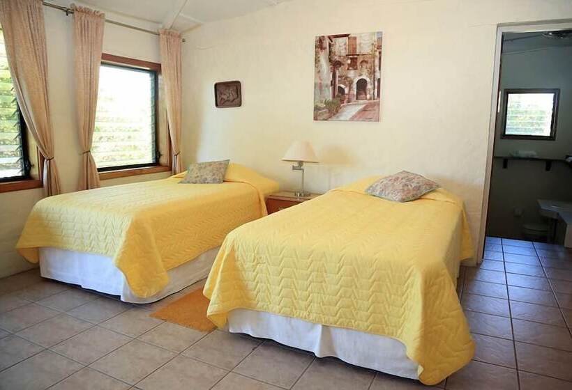 اتاق استاندارد, Jean's Home