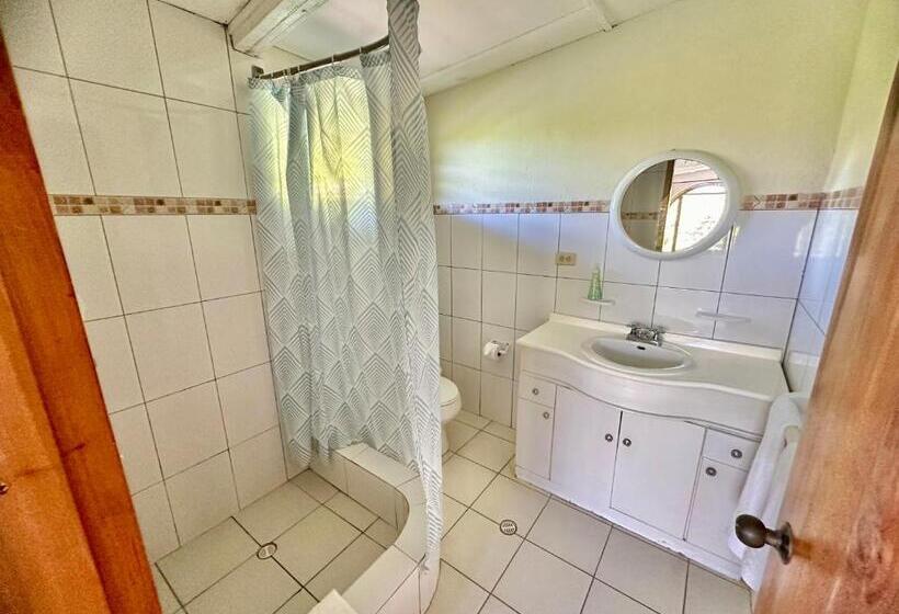 اتاق استاندارد با تخت بزرگ, Jean's Home