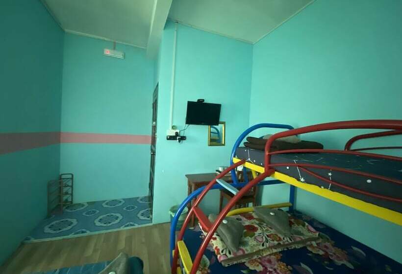 家庭间, Kupi Kupi & Stay