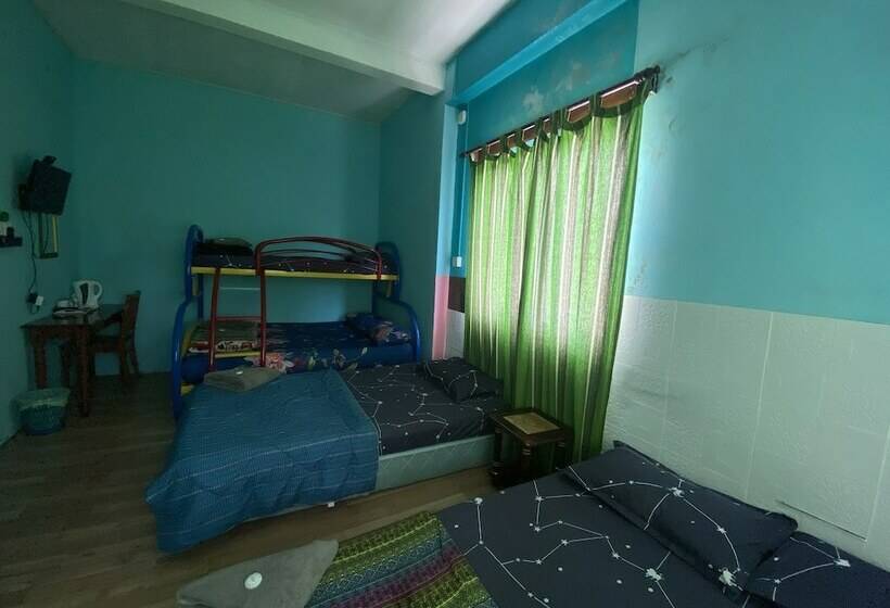 家庭间, Kupi Kupi & Stay