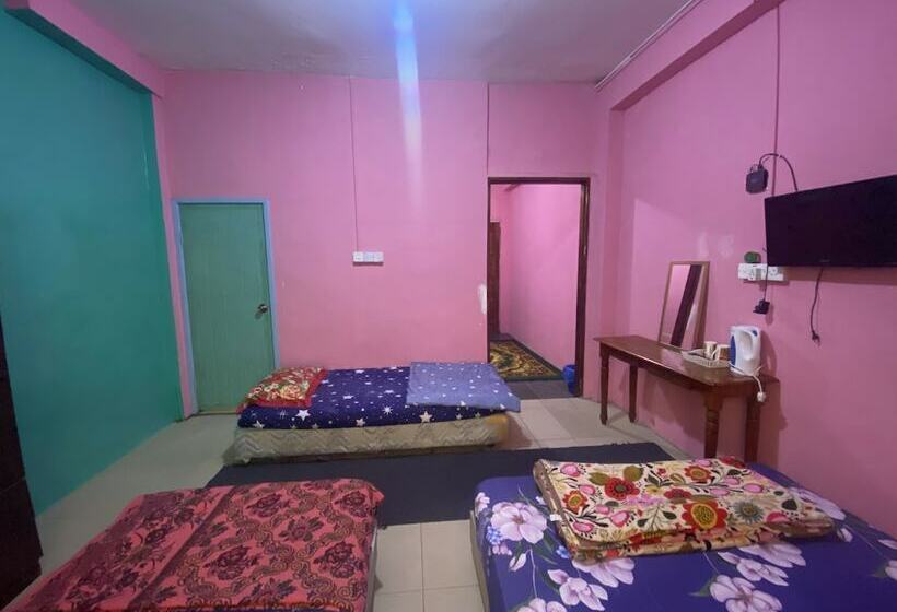 家庭间, Kupi Kupi & Stay