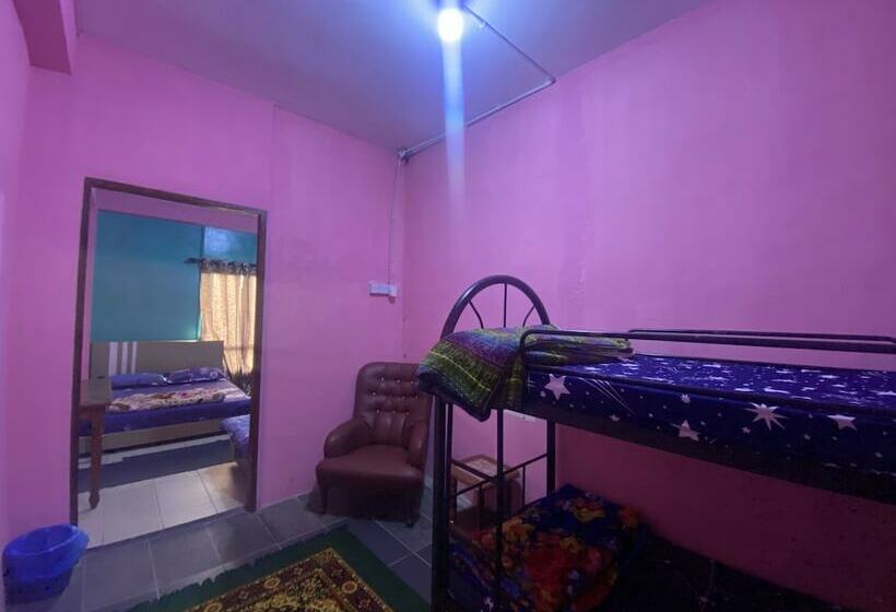 家庭间, Kupi Kupi & Stay