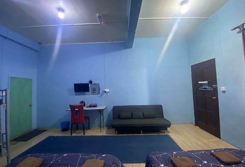 家庭间, Kupi Kupi & Stay